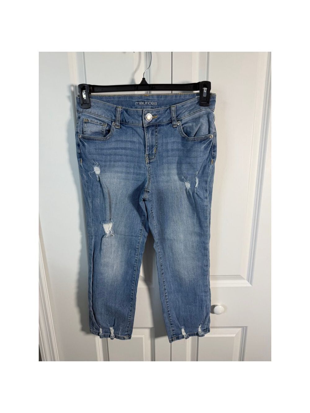 Maurices Blue Distressed Ankle Cropped Jeans Size 6